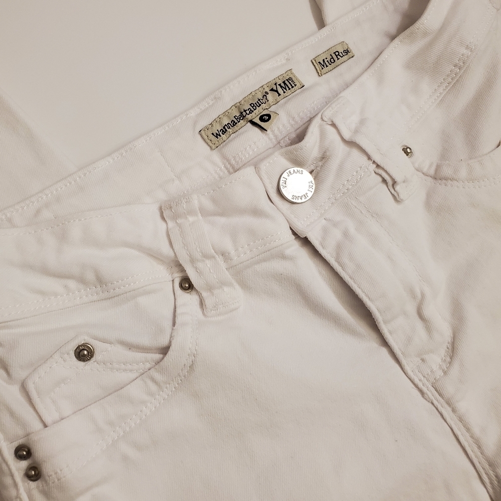 YMI Distressed White Skinny Jeans - Picture 6 of 6